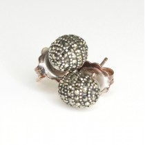 delicati cercei Nanis " Marcasite" . argint vermeil. designer Laura Bicego. Italia